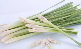 Trị mụn, sạch gàu với công thức làm đẹp từ sả