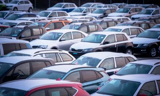 Mua xe ô tô không còn là giấc mơ với người Việt