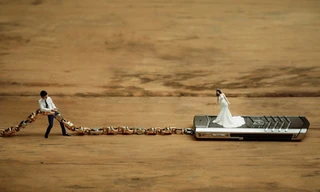 Độc đáo bộ ảnh cưới 'tí hon' của cặp đôi ở Nghệ An