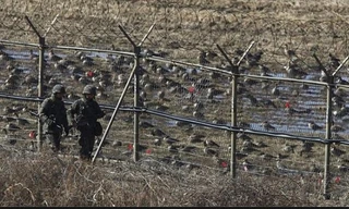 Radio Thế giới 24h: Triều Tiên chôn mìn ở biên giới liên Triều