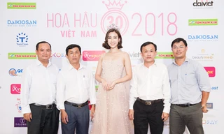 Đại diện Công ty Qui Phúc và Đại sứ Thương hiệu Đỗ Mỹ Linh tại Họp báo Chung kết Hoa hậu Việt Nam 2018