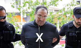 Lasha (dấu X) đã bị bắt tại Hy Lạp 