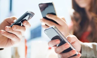 Thuê bao trả trước hết thời được khuyến mại khủng 50%