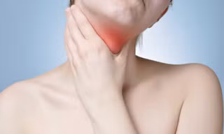 Mắc suy giáp cũng làm tăng nguy cơ bị máu nhiễm mỡ