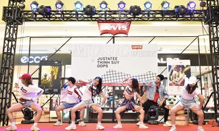 JustaTee, Thịnh Suy khuấy động khán giả Hà Nội trong đêm nhạc 'chill' hết cỡ