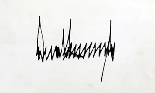 Chữ ký của Donald Trump. Ảnh: CNN