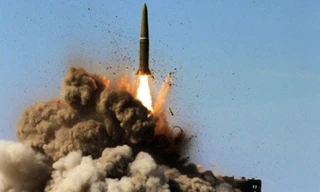 Tại sao Nga luôn là đối thủ cạnh tranh quân sự chủ yếu của Mỹ?