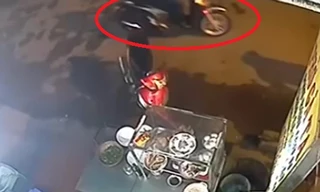 SH dựng vỉa hè bốc hơi trong nháy mắt