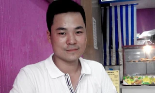 Từ du học sinh tiếng Trung, thạc sỹ tài chính, anh Nguyễn Chí Nghiêm lại thành công với vai trò ông chủ của một chuỗi cửa hàng thức ăn nhanh. Ảnh: NVCC. 