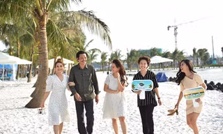 Thư 'Về nhà đi con' lấy chồng đại gia, cả nhà đi nghỉ dưỡng sang chảnh?