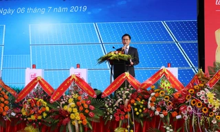  Ông Lê Tuấn Anh - Tổng Giám đốc Công ty Sao Mai Solar phát biểu khai mạc buổi lễ