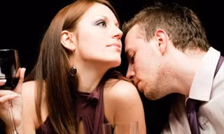 Nhận diện đàn ông giỏi 'chuyện ấy'