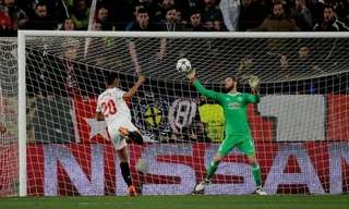 De Gea ở trận gặp Sevilla 