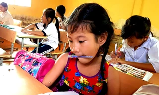 Thảo trong giờ học cùng các bạn. Ảnh: Phúc Hưng.