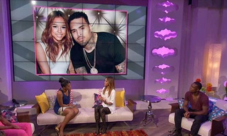 Karreuche Trần trong talkshow.