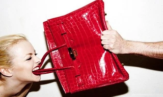 Dù là thương hiệu đắt đỏ, nhưng Hermès không phải lúc nào cũng được lòng người dùng. Khách hàng vẫn thường phàn nàn về chuyện những chiếc túi này khá nặng, và kiểu dáng cứng nhắc. Ảnh: Tylershields. 