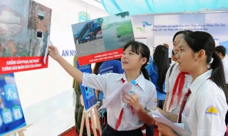 Học sinh Thành phố Hồ Chí Minh. (Ảnh: An Hiếu/Vietnam Plus).