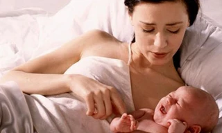 Những lời nói, hành động vô cảm của chồng từng chút một cứa vào tim người vợ trẻ