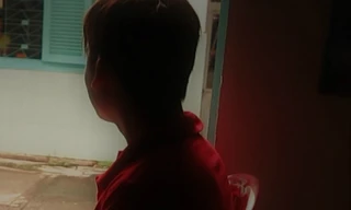 Anh Bình luôn cảm thấy có lỗi với bố mẹ, chị Thắm và chị Lan, vì đã làm mất niềm tin ở họ. Ảnh: P.T.