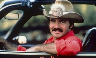 Burt Reynolds từng là một trong những nam diễn viên đình đám nhất Hollywood. 
