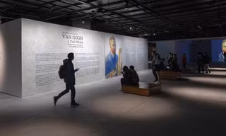 Vừa khai mạc, triển lãm Van Gogh đón hơn 10.000 lượt khách tham quan