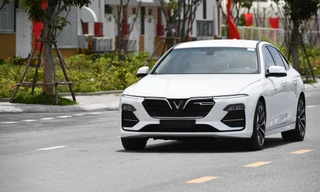 Giá bán của ba dòng ô tô VinFast gồm Fadil, Lux A2.0 và Lux SA2.0 sẽ tiếp tục được duy trì như hiện tại sau thời điểm 1/9/2019