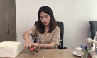 Quý cô công sở bày cả mâm cỗ đón trung thu cùng đồng nghiệp