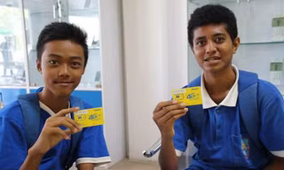 Các khách hàng đầu tiên của Telemor đổi sim 4G thành công 