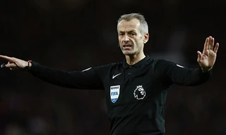 Trọng tài bắt chính derby Manchester là ai?