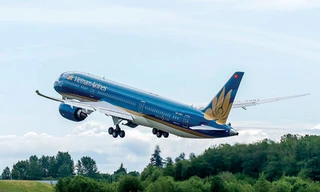 Vietnam Airlines là 1 trong 5 doanh nghiệp lớn sẽ được Bộ GTVT chuyển giao sớm về Ủy ban Quản lý vốn Nhà nước - Ảnh: Thanh Bình