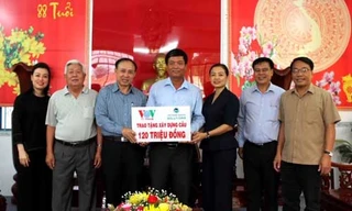 Doanh nghiệp chung tay xây cầu giao thông nông thôn mới