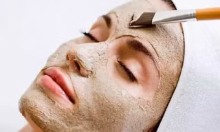 4 thói quen làm đẹp khiến bạn nhanh già