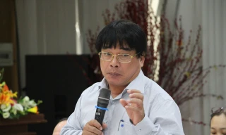 PGS.TS Đỗ Văn Dũng, hiệu trưởng trường ĐH Sư phạm Kỹ thuật TPHCM khẳng định ủng hộ duy trì kỳ thi 2 trong 1 nhưng đề xuất các biện pháp cải tiến