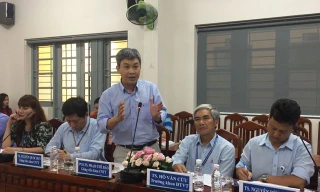 TS Phạm Thế Bảo, Giảng viên khoa Công nghệ thông tin, Trường ĐH Sài Gòn chia sẻ băn khoăn về việc dạy học tin học trong trường phổ thông.