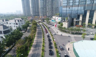 Đoàn xe khởi hành từ tòa nhà cao nhất Đông Nam Á - Landmark 81