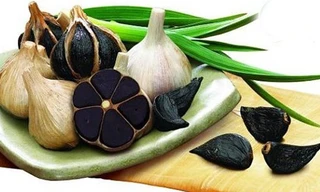 Cách làm tỏi đen tiền triệu cực dễ bằng nồi cơm điện