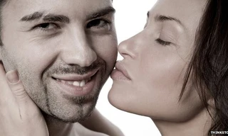 Chiêu lạ để hâm nóng đời sống phòng the