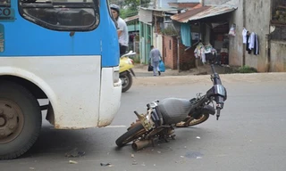 Hiện trường vụ tai nạn khiến 2 người bị thương nặng