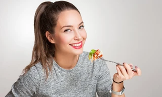 Người gầy nên ăn gì để tăng cân?