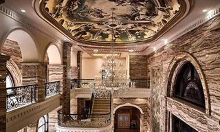 D’. Palais Louis xứng đáng là kiệt tác kiến trúc giữa thủ đô