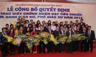 Giáo sư, phó giáo sư sau khi được bổ nhiệm sẽ có nhiều quyền lợi. Ảnh minh họa. 