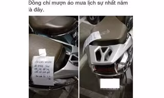 Hành động mượn áo mưa, sau đó để lại lời nhắn cho chủ nhân hiện gây tranh cãi trên mạng. Ảnh chụp màn hình.