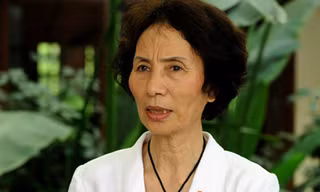 “Đất nước muốn phát triển bền vững thì phải bắt đầu từ nguồn lực. Nguồn lực phụ thuộc rất nhiều vào giáo dục. Giáo dục ở đây phải hiểu là từ mầm non lên tới đại học” – ĐB Bùi Thị An.