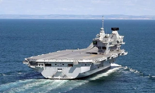 Bên trong tàu sân bay uy lực nhất của Hải quân Hoàng gia Anh