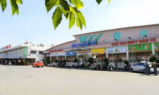 Dự án nằm gần bến xe Miền Tây