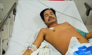 Anh Thân sống sót kỳ diệu sau 6 ngày trong rừng sâu. Ảnh: Văn Được