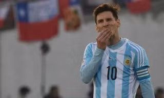 Lionel Messi một lần nữa thất bại tại chung kết một giải đấu lớn (Ảnh: Goal)