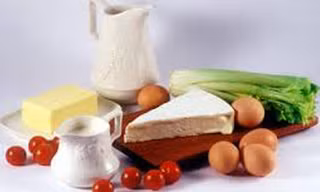 Người bệnh ung thư có nên ăn nhiều chất bổ dưỡng?