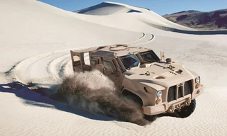 Giá khủng cho xe mang phong cách 'nhà binh'