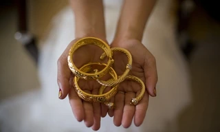 Vàng trong nước tăng theo giá thế giới